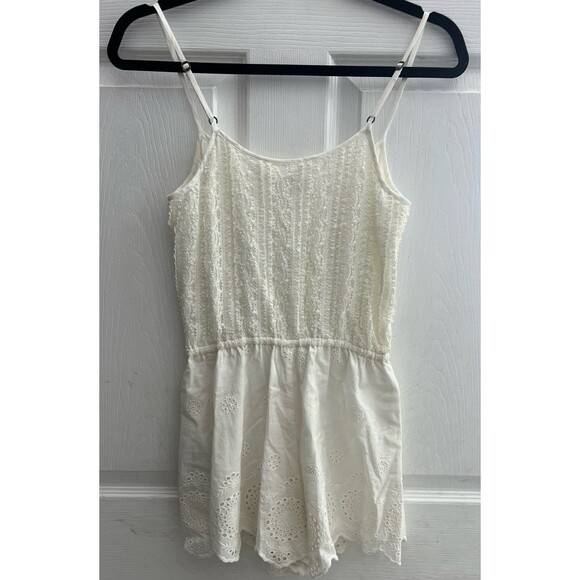 Abercrombie & Fitch NWT white eyelet lace shorts romper XS - Picture 6 of 8